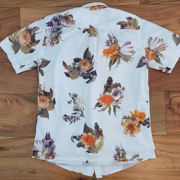 Star Wars Hawaiian Shirt - Picture 2 of 4